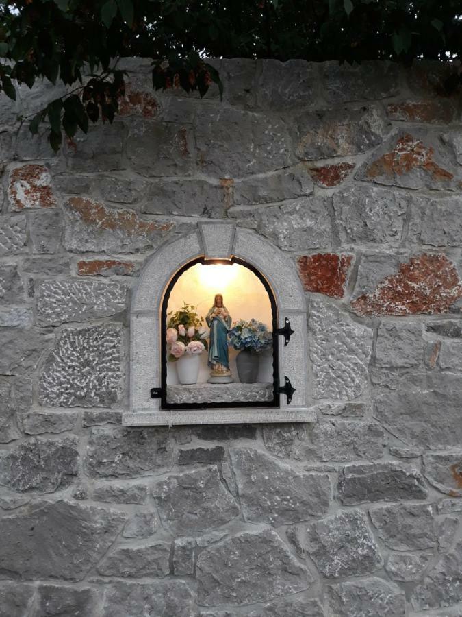 Vila Salamander Štanjel Exteriér fotografie